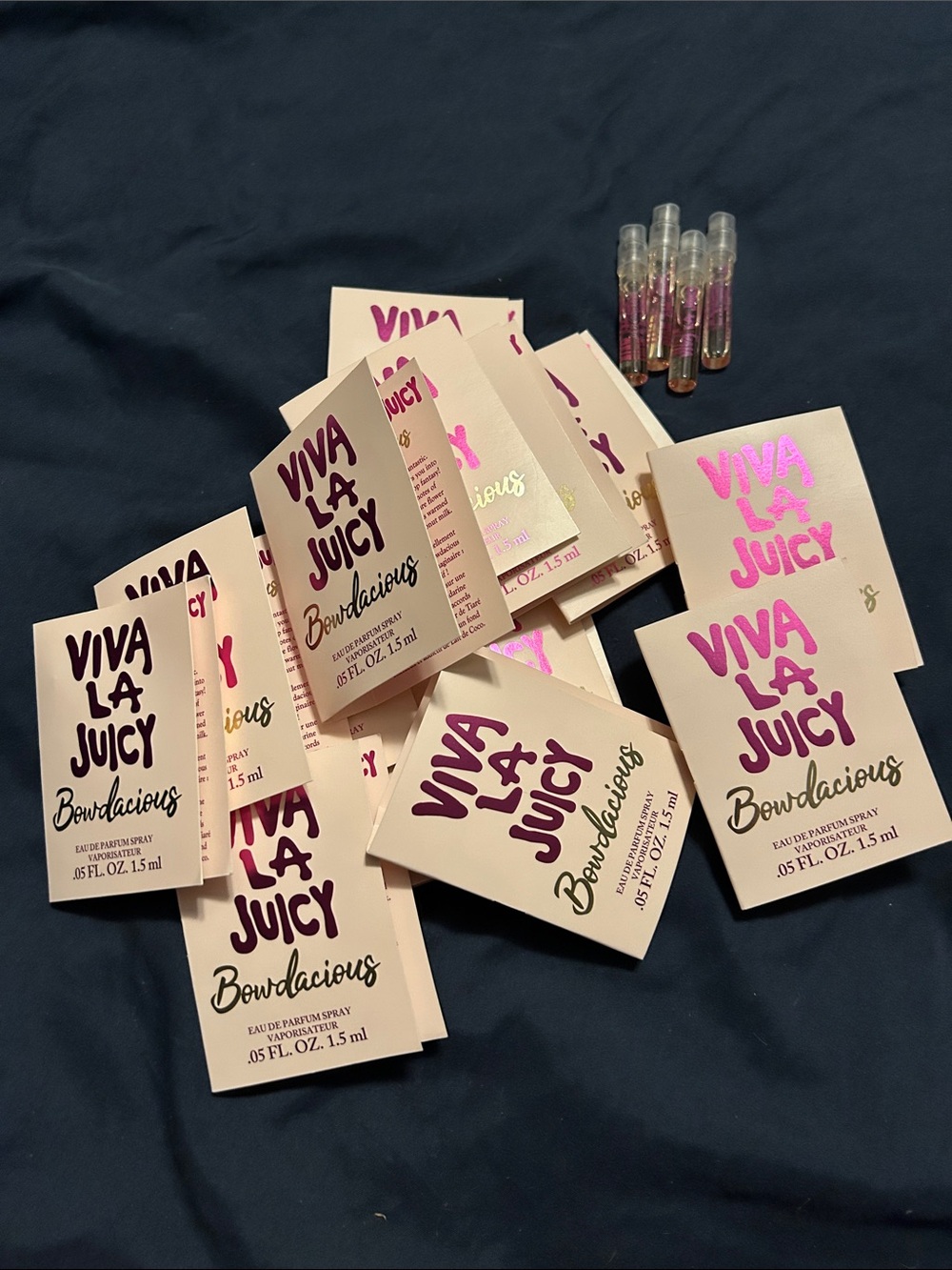 Juicy Couture Viva La Juicy Bowdacious Sample Vials - Pink